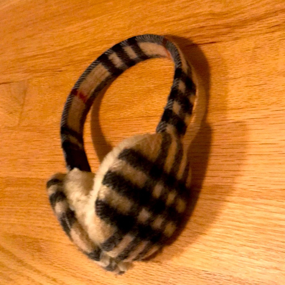 Burberry earmuffs plaid